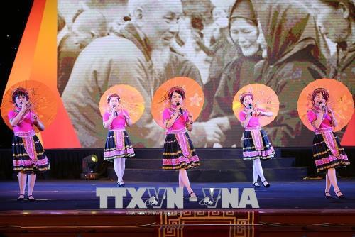 Khối thi đua các Ban, cơ quan của Đảng học tập, làm theo tư tưởng, đạo đức, phong cách Hồ Chí Minh ảnh 1